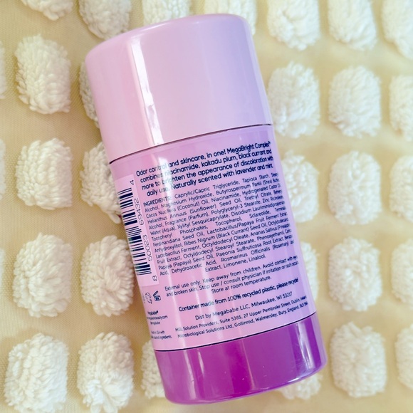 Brand New Megababe The Glow Deo Skin Brightening Deoderant - Picture 4 of 9